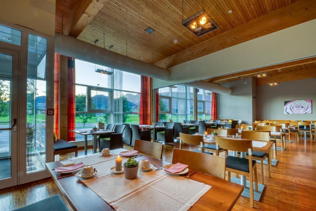 Vitalhotel Quellengarten - Bed & Breakfast Lingenau Eksteriør billede