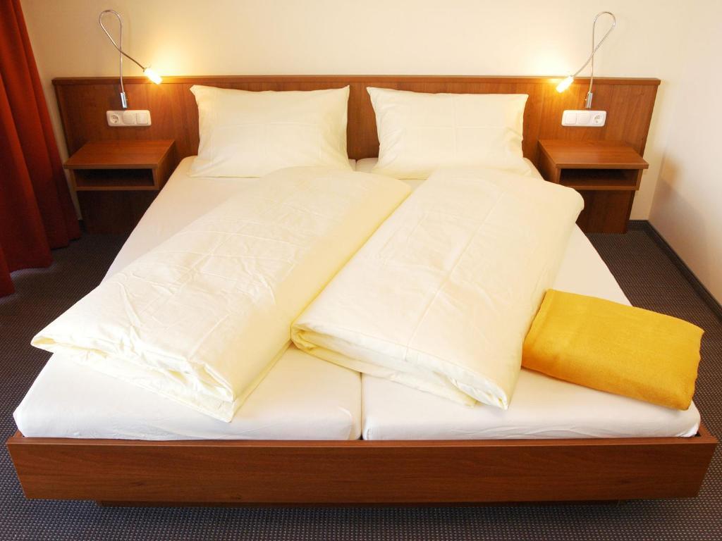 Vitalhotel Quellengarten - Bed & Breakfast Lingenau Værelse billede