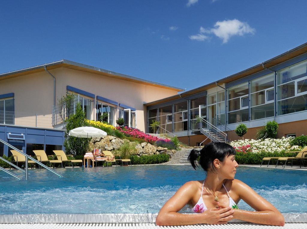 Vitalhotel Quellengarten - Bed & Breakfast Lingenau Eksteriør billede